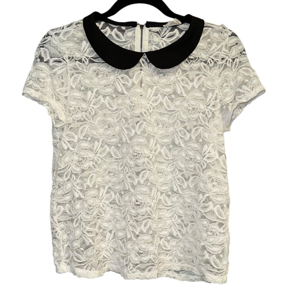 One Clothing White Lace Burnout Top with Black Peter Pan Collar and Back Zipper